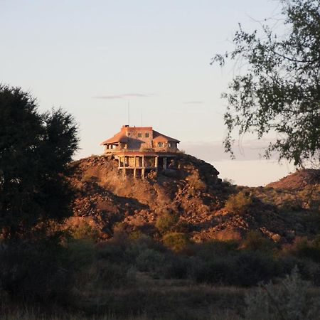 Karivo Hotel Windhoek Eksteriør billede