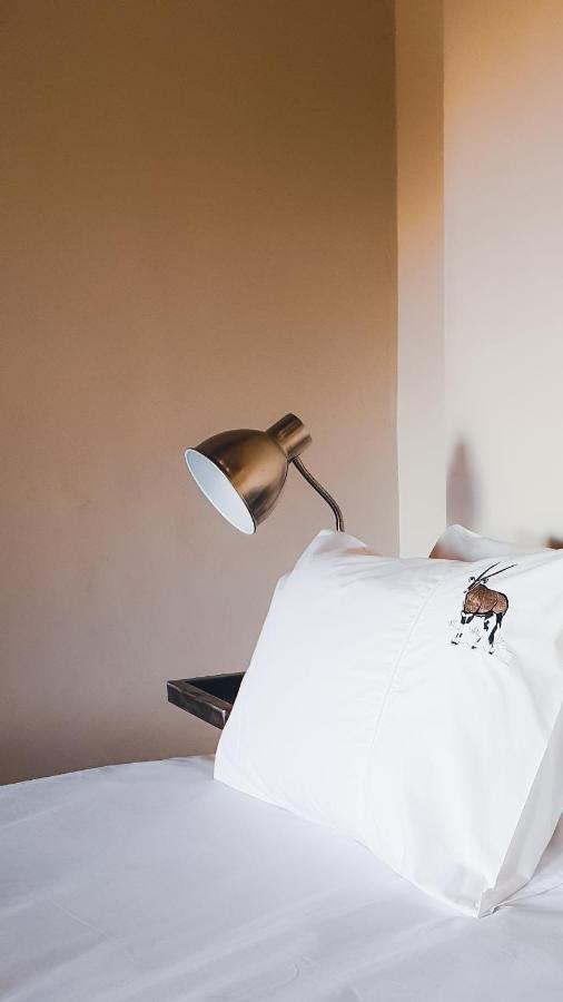 Karivo Hotel Windhoek Eksteriør billede